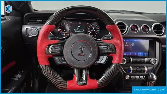 FORD MUSTANG GT COUPE