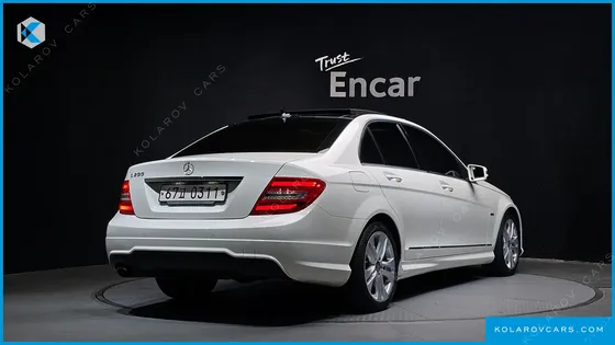 MERCEDES C-CLASS C200 CGI AVANTGARDE
