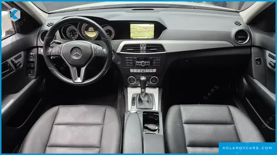 MERCEDES C-CLASS C200 CGI AVANTGARDE