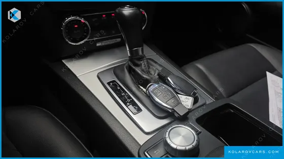 MERCEDES C-CLASS C200 CGI AVANTGARDE