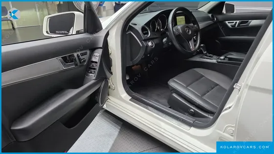 MERCEDES C-CLASS C200 CGI AVANTGARDE