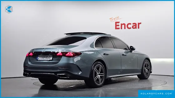 MERCEDES E-CLASS E300 4MATIC AMG LINE