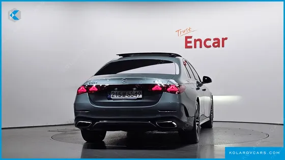 MERCEDES E-CLASS E300 4MATIC AMG LINE