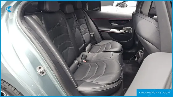 MERCEDES E-CLASS E300 4MATIC AMG LINE