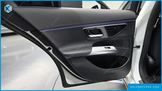 MERCEDES E-CLASS E220D 4MATIC EXCLUSIVE