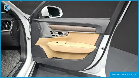 VOLVO S90 T8 AWD ULTIMATE BRIGHT