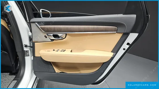 VOLVO S90 T8 AWD ULTIMATE BRIGHT