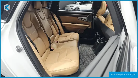 VOLVO S90 T8 AWD ULTIMATE BRIGHT