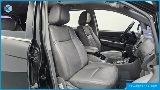 KGM - SSANGYONG KORANDO 4WD LT 11-SEATER