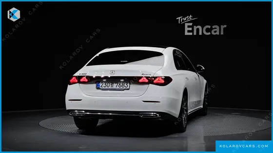MERCEDES E-CLASS E300 4MATIC EXCLUSIVE