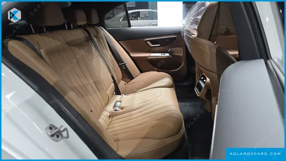 MERCEDES E-CLASS E300 4MATIC EXCLUSIVE