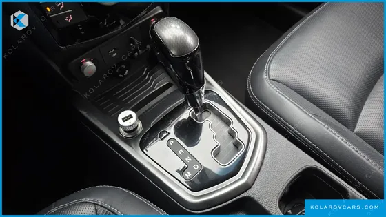 KGM - SSANGYONG TIVOLI VX 2WD