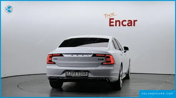 VOLVO S90 D5 AWD INSCRIPTION