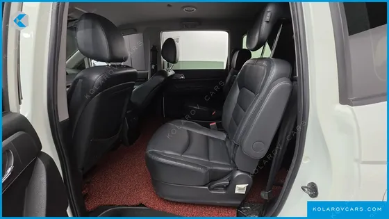 KGM - SSANGYONG KORANDO 4WD TX 9-SEATER
