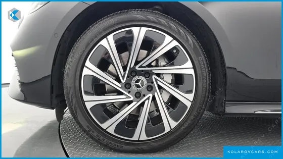 MERCEDES E-CLASS E300 4MATIC EXCLUSIVE