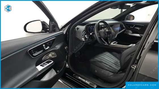 MERCEDES E-CLASS E300 4MATIC EXCLUSIVE