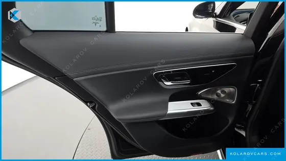 MERCEDES E-CLASS E300 4MATIC EXCLUSIVE