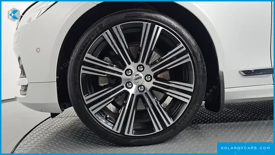 VOLVO S90 B6 AWD INSCRIPTION