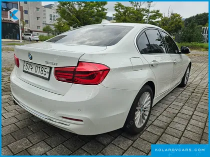 BMW 3 SERIES 320I LUXURY