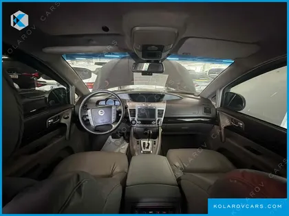 KGM - SSANGYONG KORANDO 4WD CHATEAU 11-SEATER