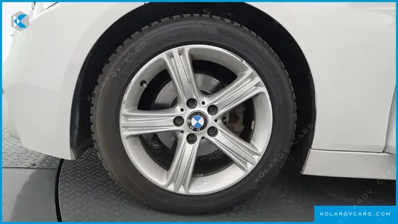 BMW 3 SERIES 320I