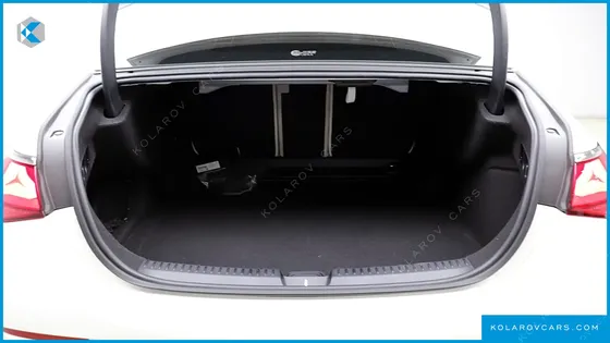 MERCEDES E-CLASS E200 AVANTGARDE