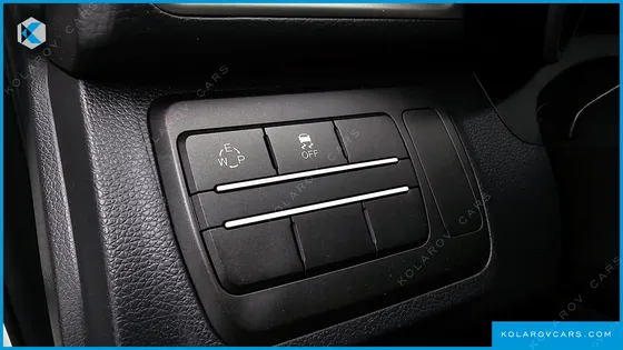 KGM - SSANGYONG TIVOLI VX 2WD