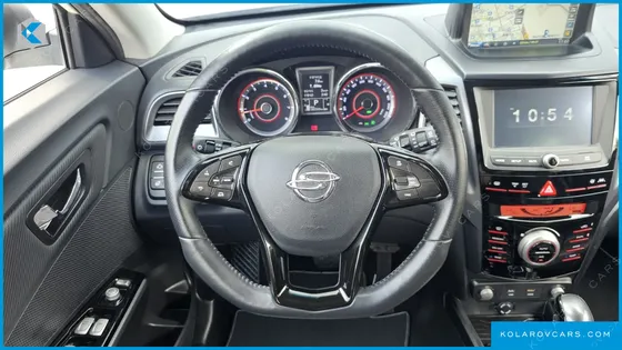KGM - SSANGYONG TIVOLI LX 2WD