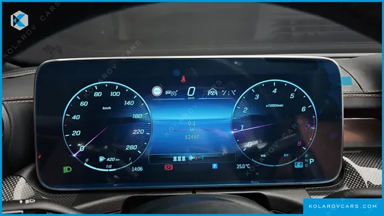 MERCEDES C-CLASS C300 4MATIC AMG LINE