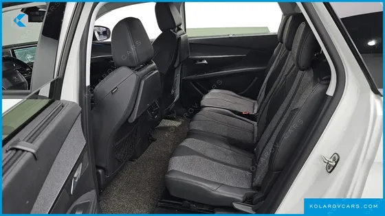 PEUGEOT 5008 1.5 BLUEHDI ALLURE