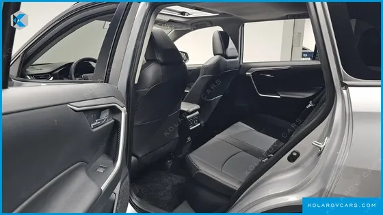 TOYOTA RAV4 2.5 2WD HYBRID XLE