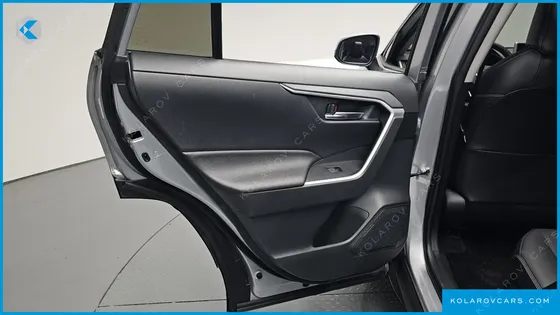 TOYOTA RAV4 2.5 2WD HYBRID XLE