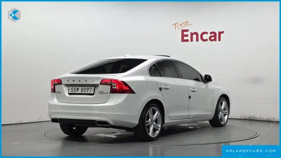 VOLVO S60 D4