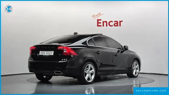 VOLVO S60 D4