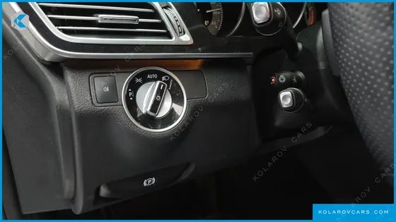 MERCEDES E-CLASS E300 4MATIC AVANTGARDE