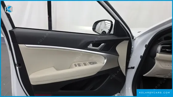GENESIS G70 GASOLINE 2.5T 2WD