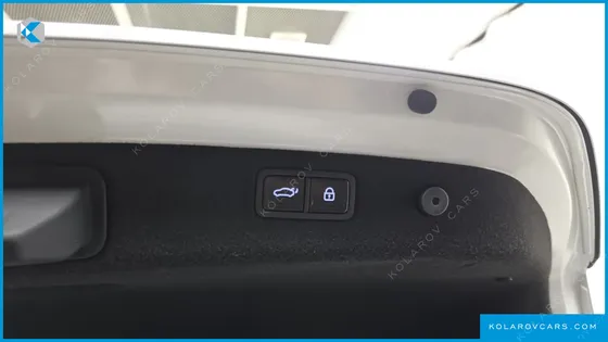 GENESIS G70 GASOLINE 2.5T 2WD