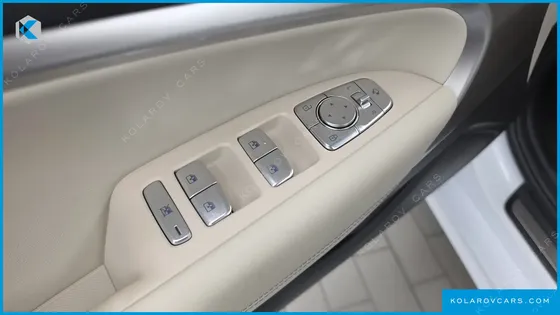 GENESIS G70 GASOLINE 2.5T 2WD