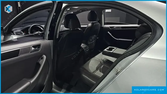 VOLKSWAGEN JETTA 2.0 TDI BLUEMOTION PREMIUM