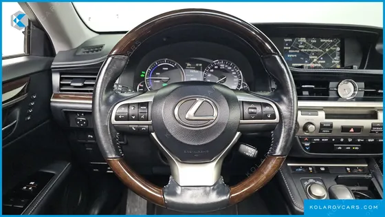 LEXUS ES EXECUTIVE