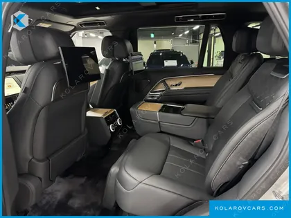 LAND ROVER RANGE ROVER P530 SV LONG WHEEL BASE
