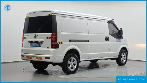 EAST WIND SOCON C35 EV 2 SEATER VAN