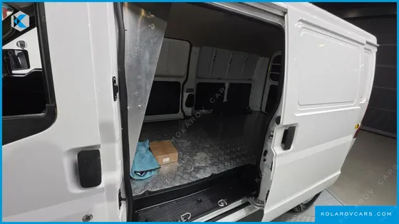 EAST WIND SOCON C35 EV 2 SEATER VAN