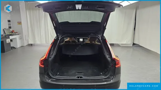 VOLVO V90 B5 PRO AWD