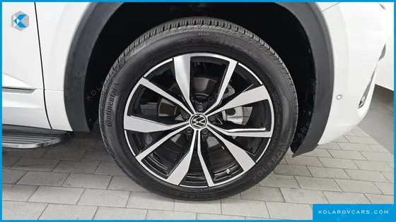 VOLKSWAGEN ATLAS 2.0 TSI R-LINE 7-SEATER