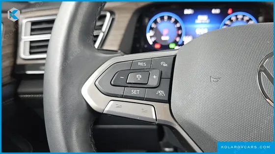 VOLKSWAGEN ATLAS 2.0 TSI R-LINE 7-SEATER