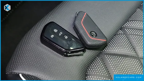 VOLKSWAGEN ATLAS 2.0 TSI R-LINE 6-SEATER