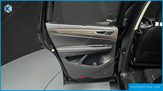 VOLKSWAGEN ATLAS 2.0 TSI R-LINE 6-SEATER