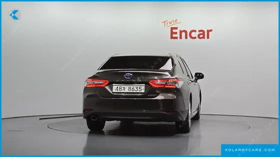 TOYOTA CAMRY 2.5 XLE HYBRID