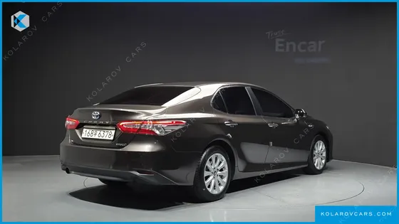TOYOTA CAMRY 2.5 LE HYBRID